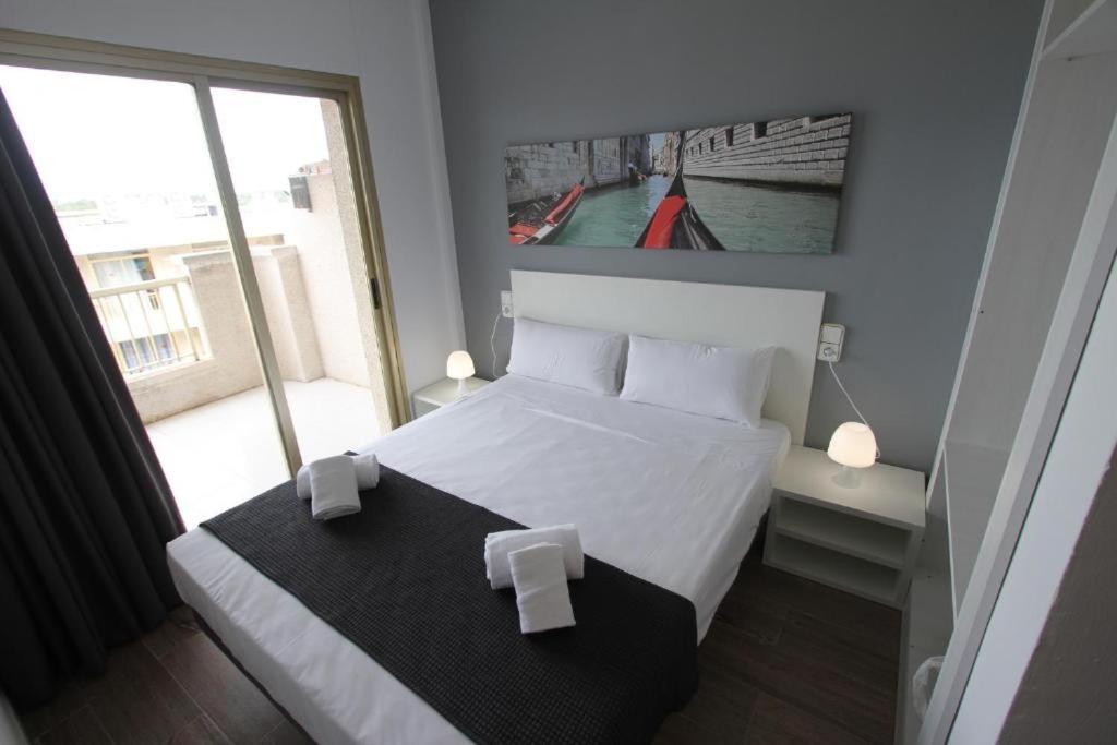 For A Stay Atalaya 萨洛 外观 照片
